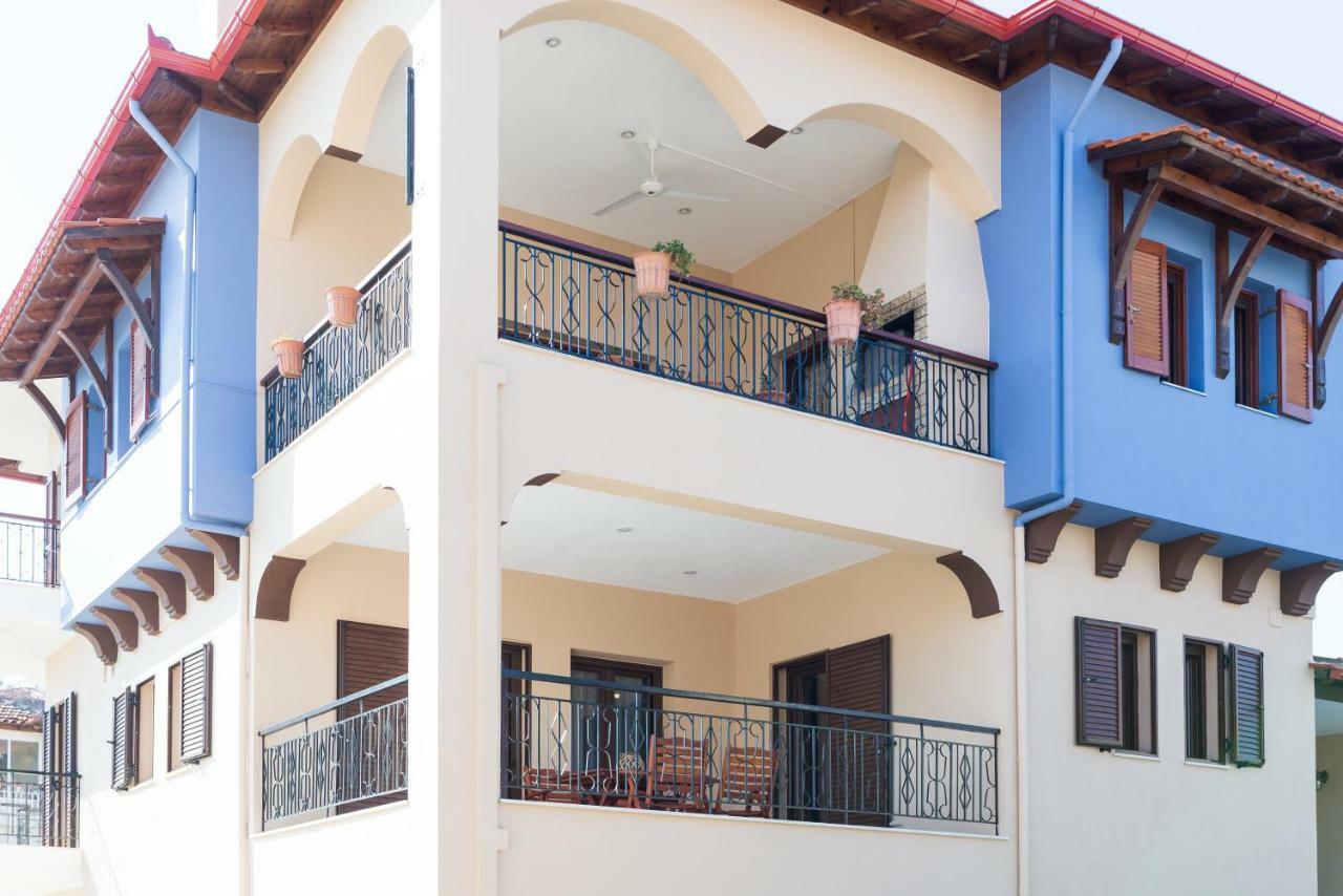 Roxani'S Apartments อาโยส นิโกลาออส ภายนอก รูปภาพ