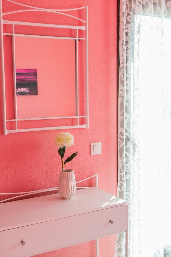 Roxani'S Apartments อาโยส นิโกลาออส ภายนอก รูปภาพ